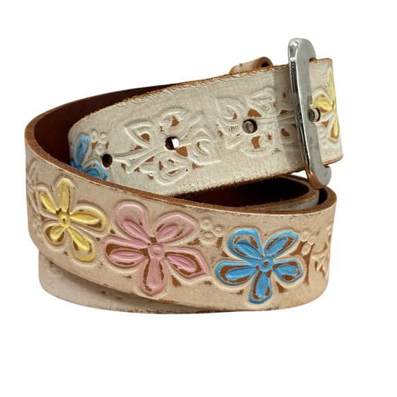 Toscana Tooled Leather Belt SZ 33 Floral Womens White Pastel Boho Western Hippie - Picture 5 of 12